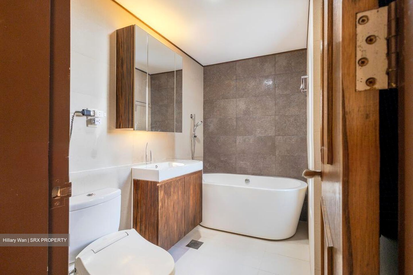 Beaverton Court (D10), Condominium #498764111